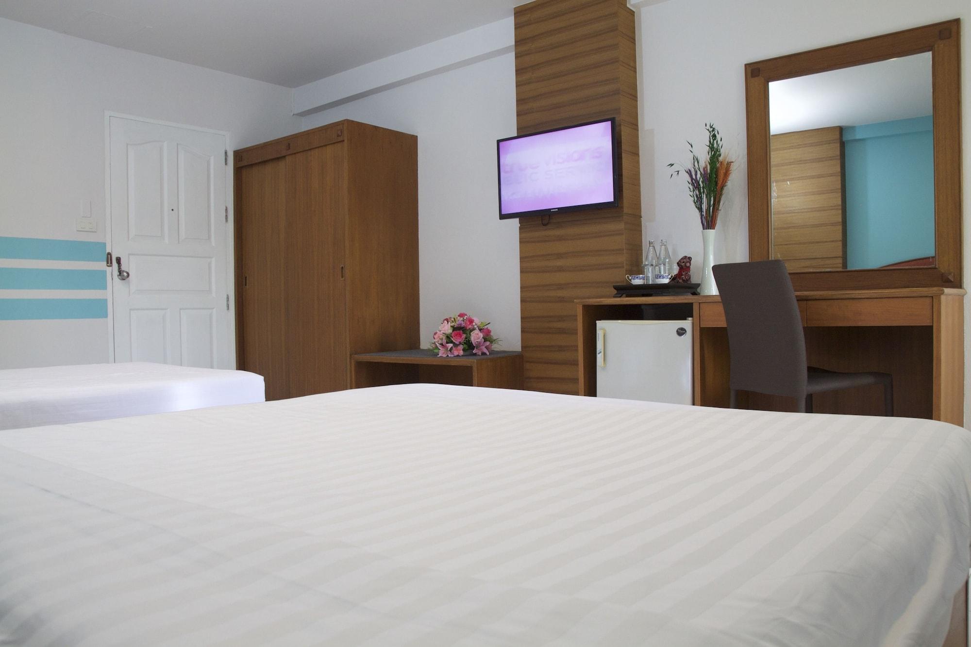 We Briza Hotel Chiangmai Chiang Mai Exterior photo