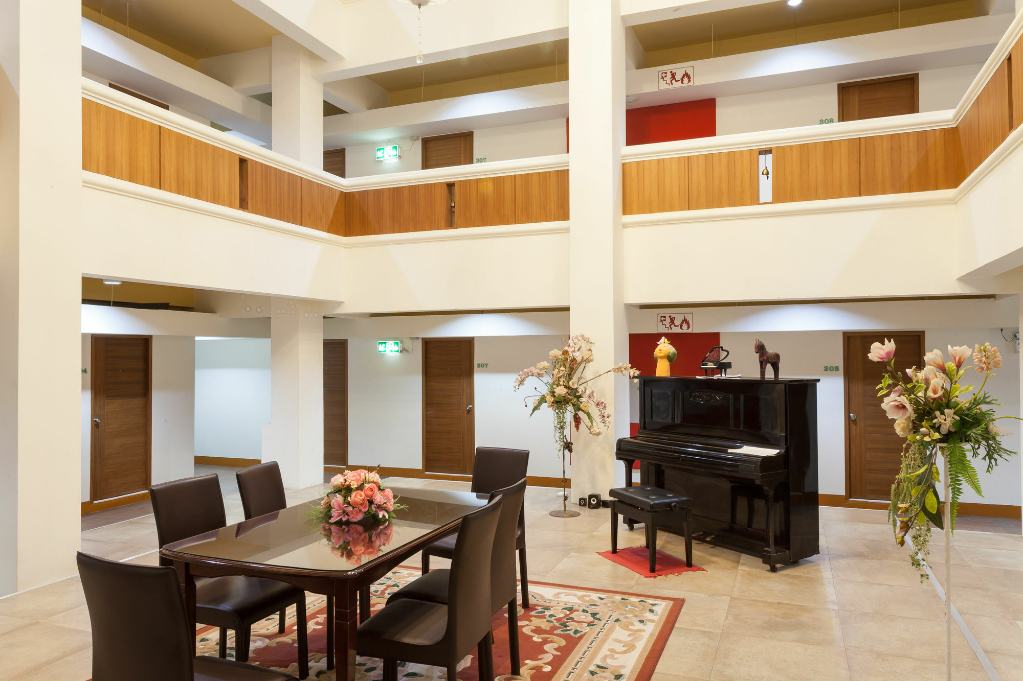 We Briza Hotel Chiangmai Chiang Mai Exterior photo